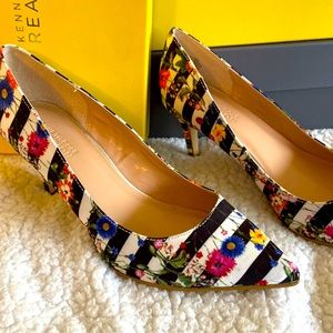 Kenneth Cole pumps